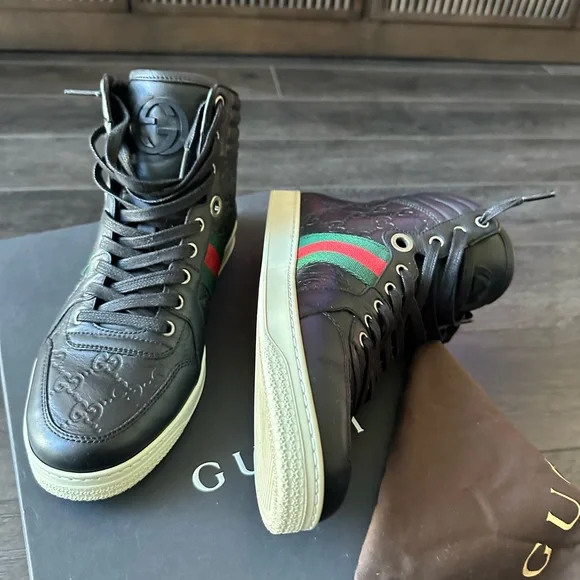 Gucci Black Leather High-Tops with Red and Green Stripes - Picture 5 of 7